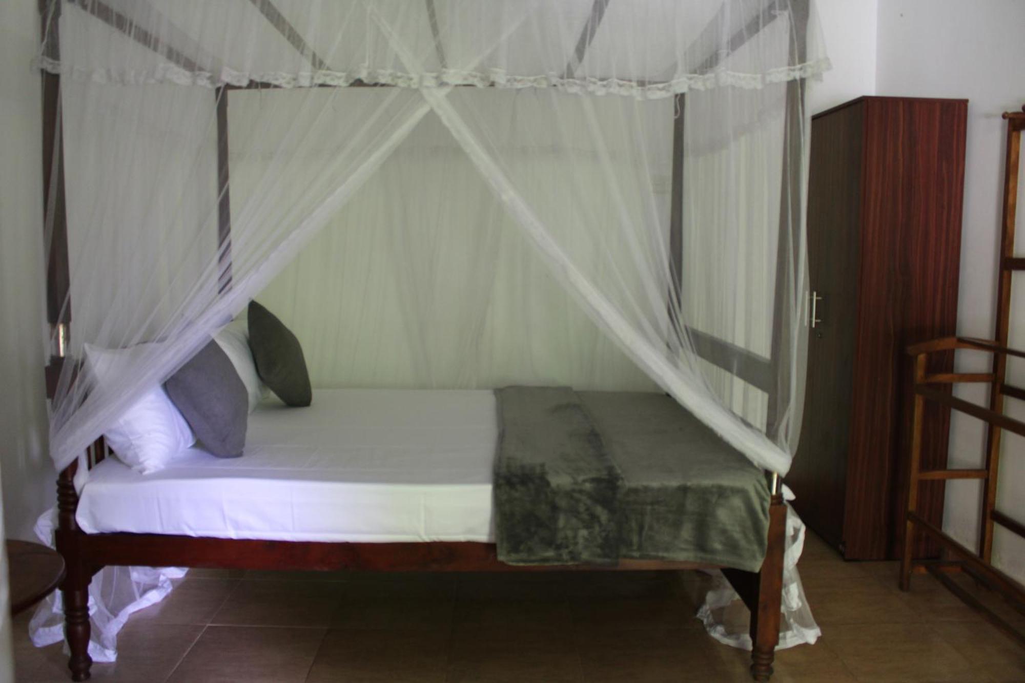 Sun And Surf Rest Hotel อาฮานกามา ภายนอก รูปภาพ