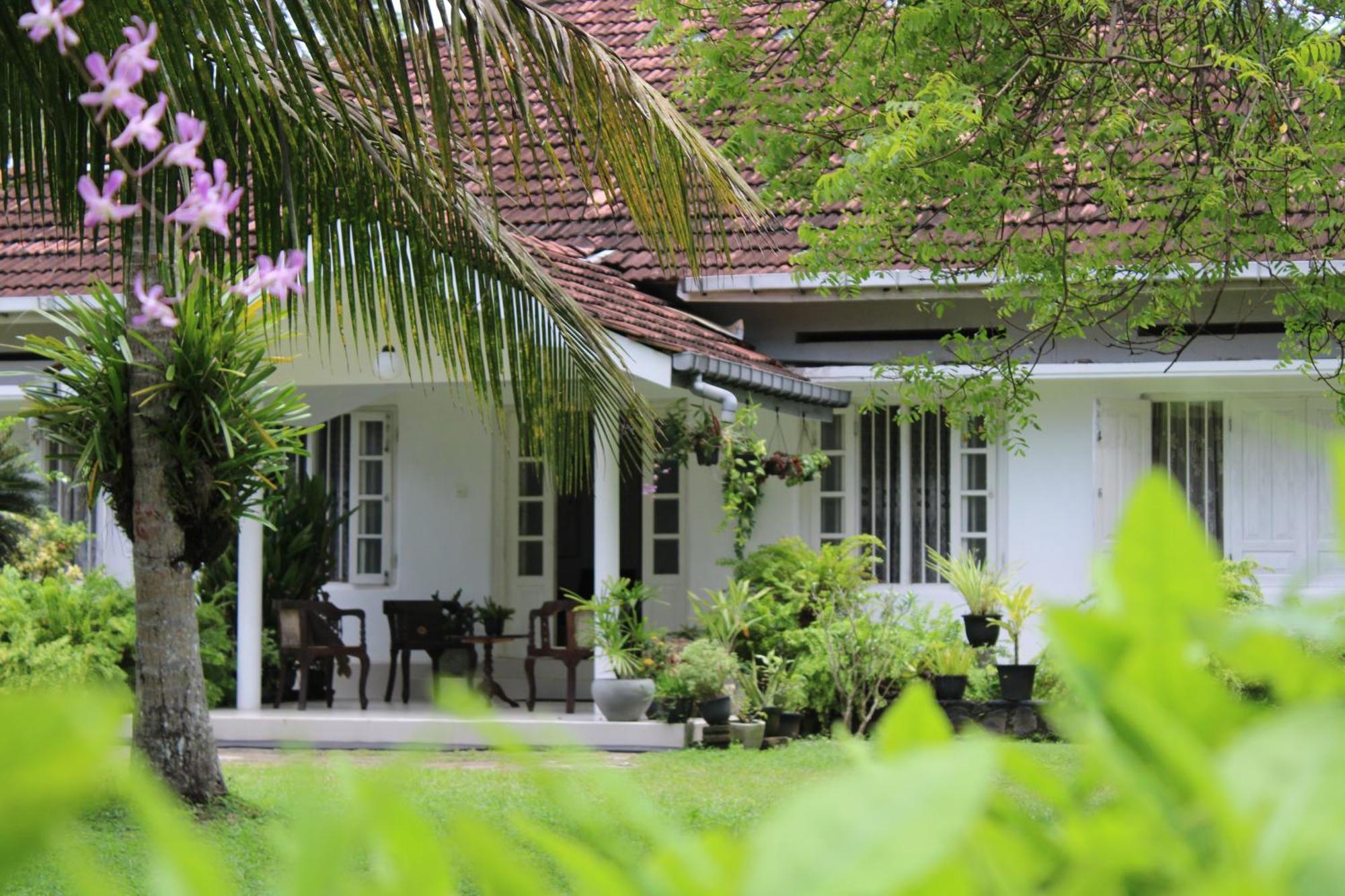 Sun And Surf Rest Hotel อาฮานกามา ภายนอก รูปภาพ