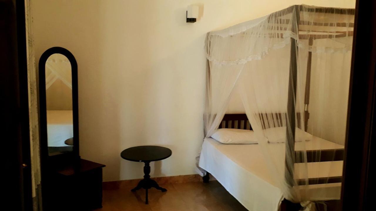 Sun And Surf Rest Hotel อาฮานกามา ภายนอก รูปภาพ